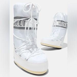 Moon Boots - White snow boots